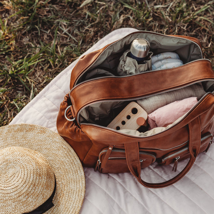 Pack Like A Pro: The OiOi Carry All Nappy Bag