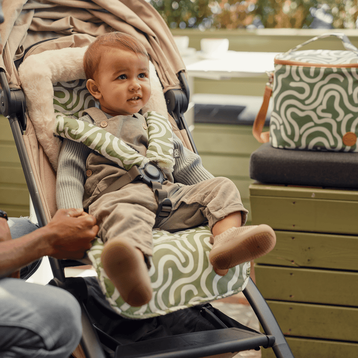Reversible Pram Liner - Green Squiggle/Faux Fur